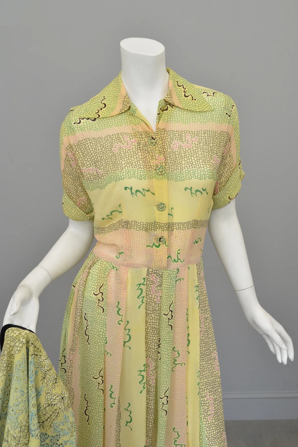 1940s Sketchy Novelty Print Spring Dress