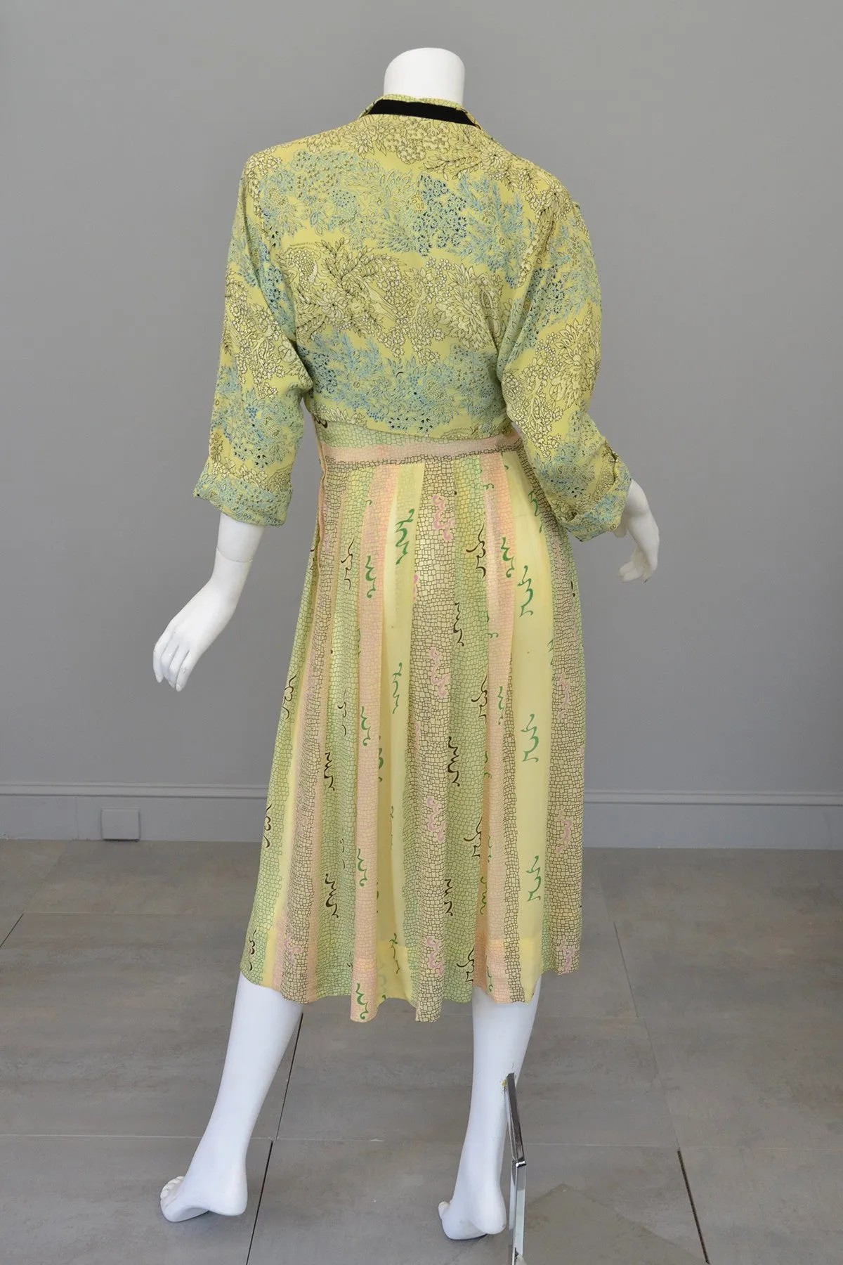 1940s Sketchy Novelty Print Spring Dress