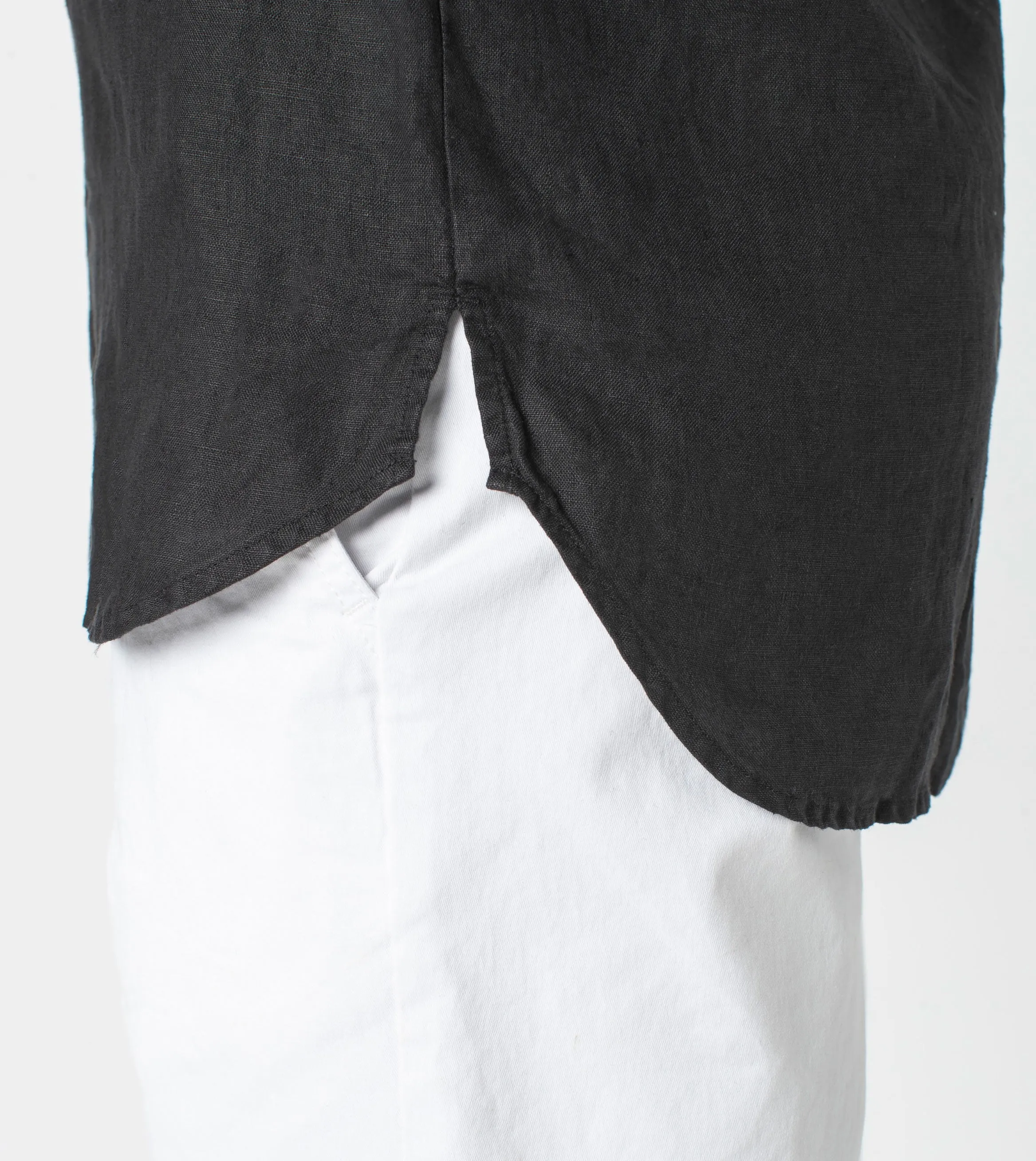 7 Foot LS Linen Shirt Black