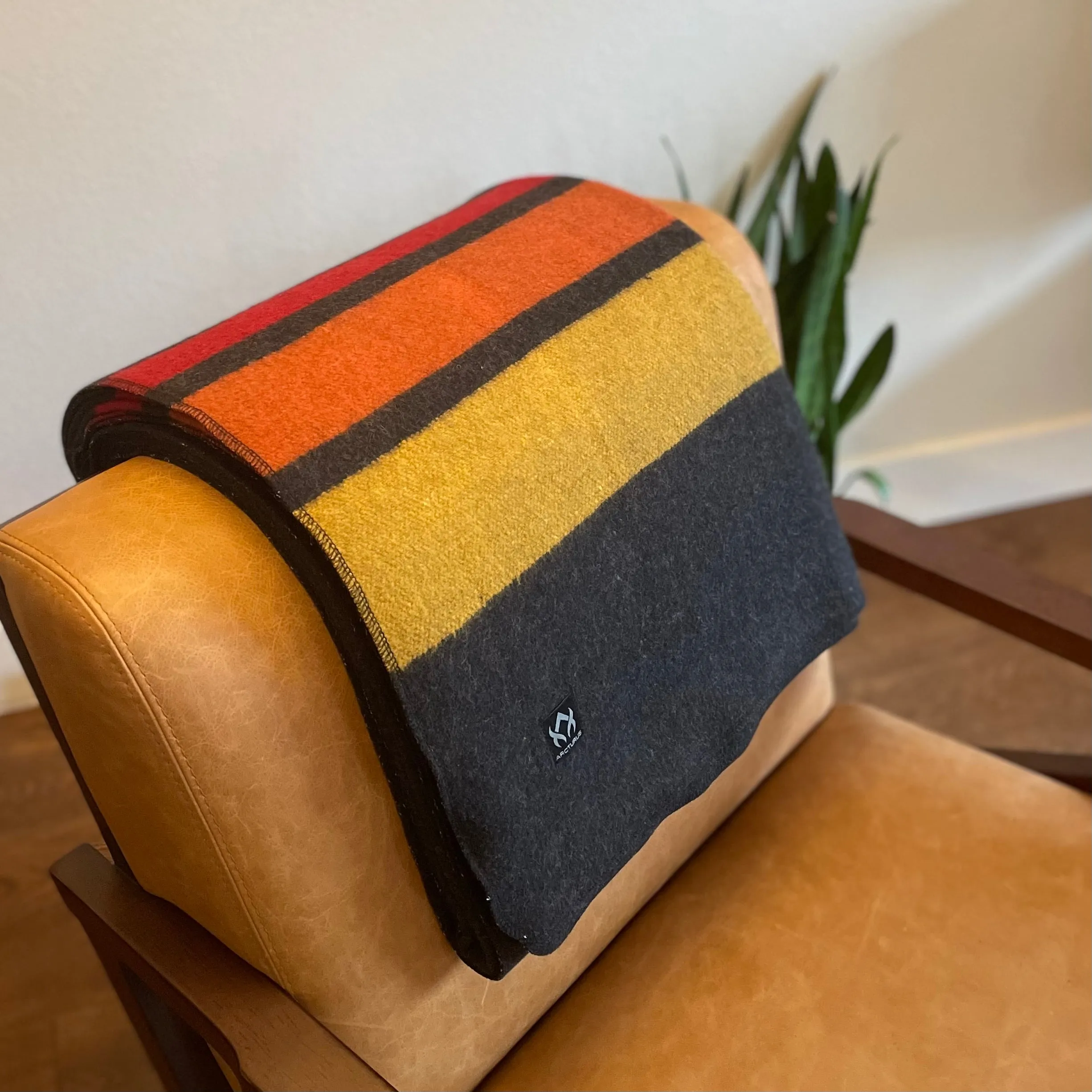 Arcturus Rainier Wool Blanket - Sunset Peak