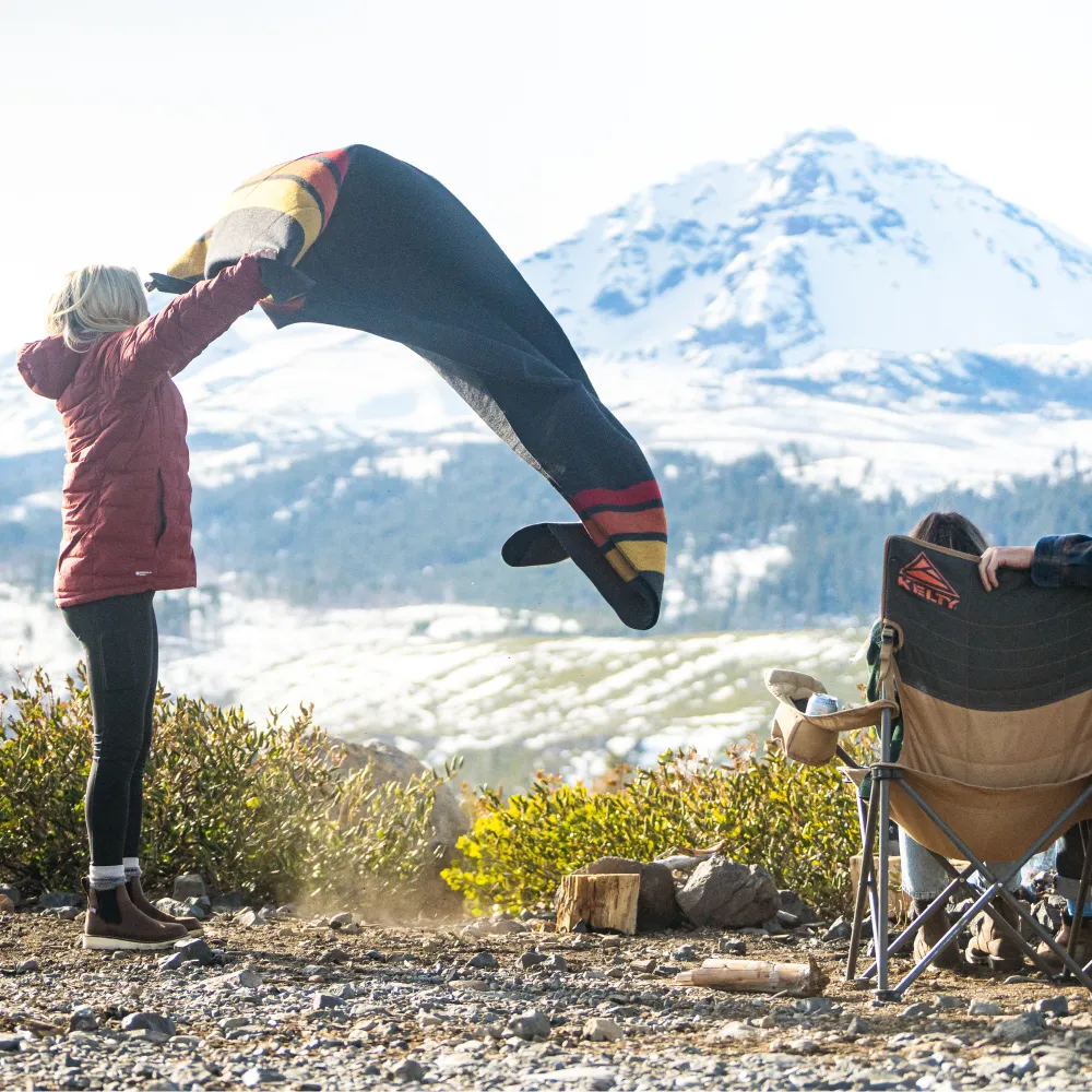 Arcturus Rainier Wool Blanket - Sunset Peak