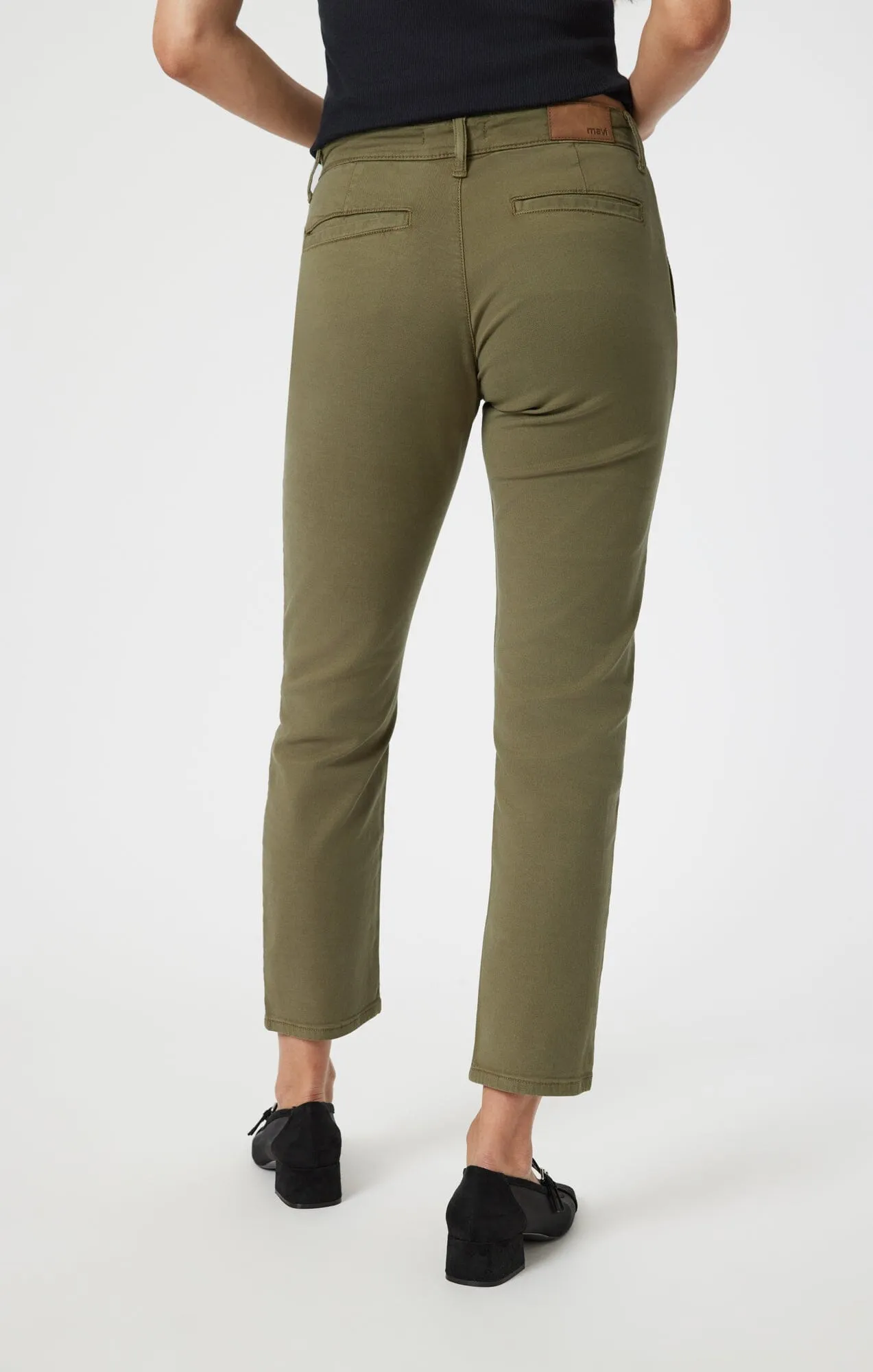 BROOKE SLIM CHINO IN GREEN LUXE TWILL