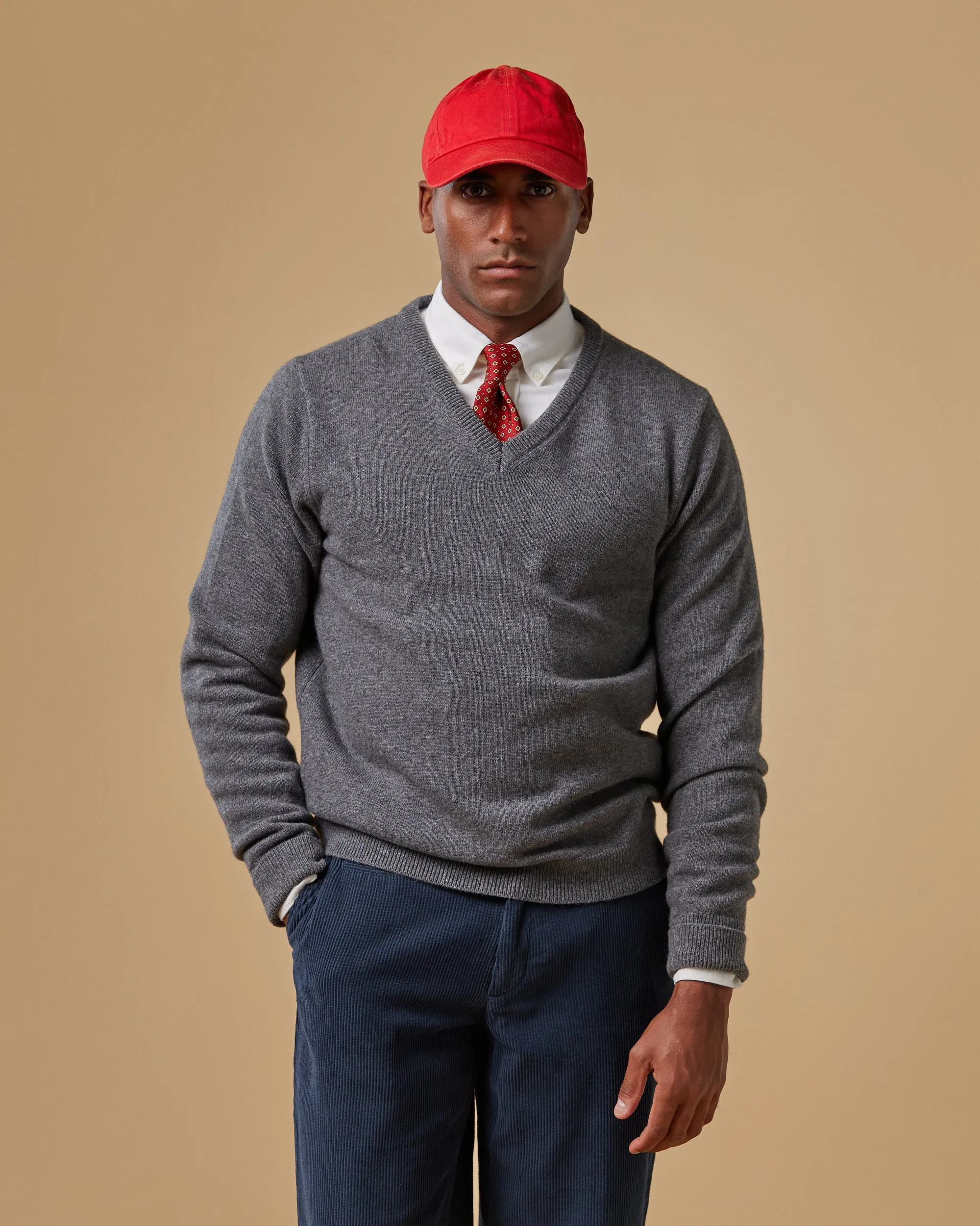 Extrafine Merino Wool V-Neck - Grey