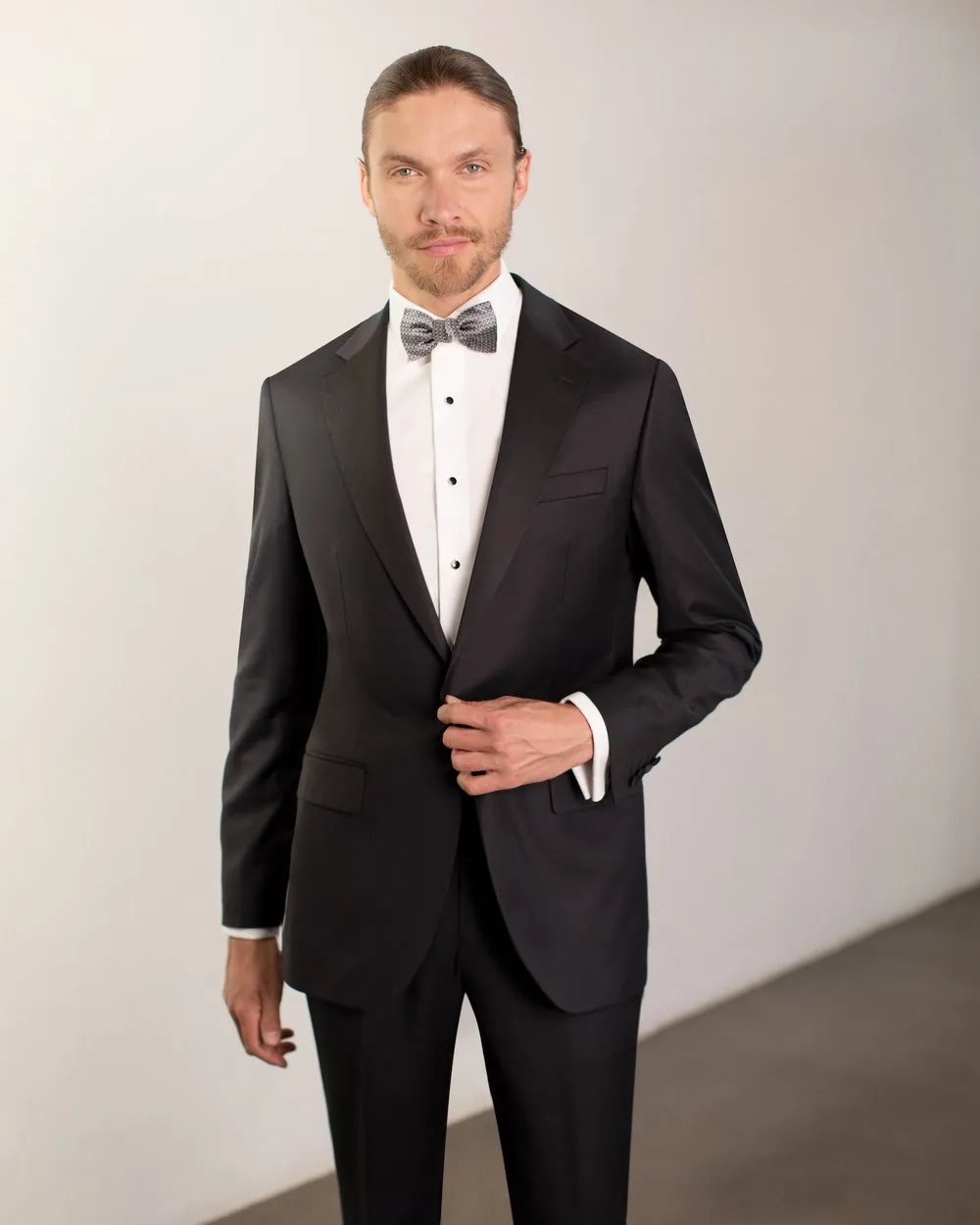 Maxman Tuxedo