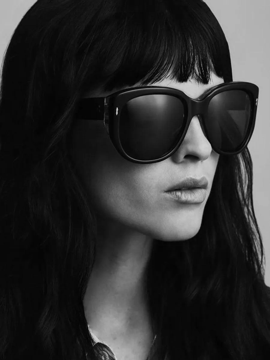 Roxy Black sunglasses